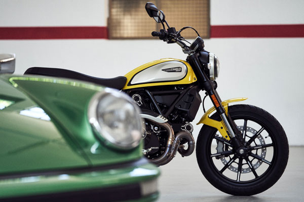 Ducati BS6 Scrambler Icon Booking Open: डुकाटी 2021 में लॉन्च करेगी 12 नई बाइक्स, बीएस6 स्क्रैंबलर आइकॉन व आइकॉन डार्क की बुकिंग शुरू