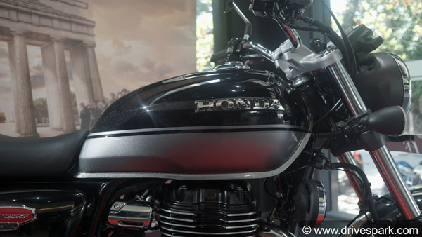 Honda Teased New Bike: होंडा 16 फरवरी को ला रही है नई बाइक, जारी किया टीजर
