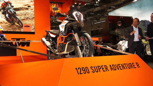 KTM Teases New Bike: केटीएम ला रही है नई बाइक, जारी किया टीजर वीडियो