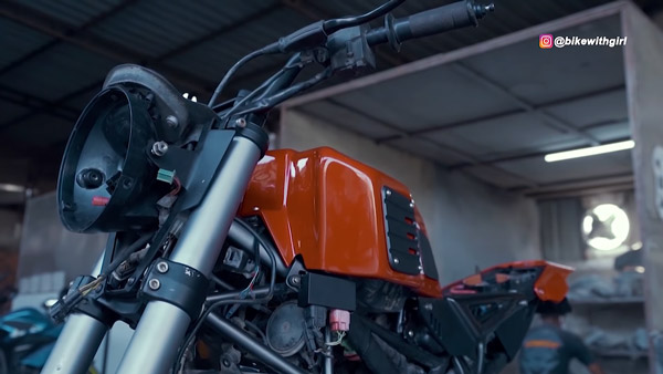 KTM 200 Duke Modification: केटीएम 200 ड्यूक को 3डी प्रिंटेड पार्ट्स का इस्तेमाल कर किया मोडिफाई
