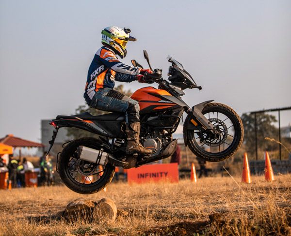 KTM Adventure Trails Launched: केटीएम एडवेंचर ट्रेल्स 10 नए शहरों में हुई लॉन्च, जानें कब से होगी शुरू