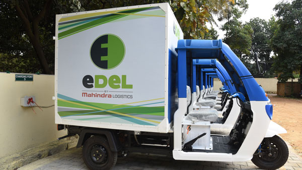 Mahindra EDel Delivery Service Launched: महिंद्रा ने लाॅन्च की इलेक्ट्रिक व्हीकल आधारित डिलीवरी सेवा