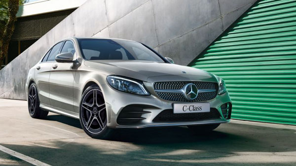 Mercedes Benz Price Hike: मर्सिडीज बेंज की कारें 15 जनवरी से हो जायेगी महंगी, जानें कितना पड़ेगा बोझ