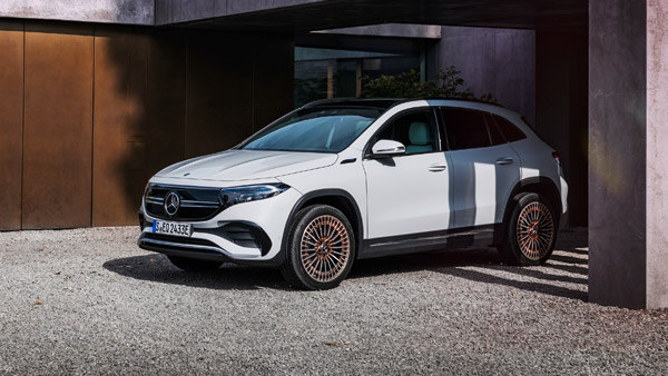 Mercedes EQA Electric Unveiled: मर्सिडीज ईक्यूए इलेक्ट्रिक का हुआ खुलासा, सिंगक चार्ज पर देती है 426 किमी का रेंज