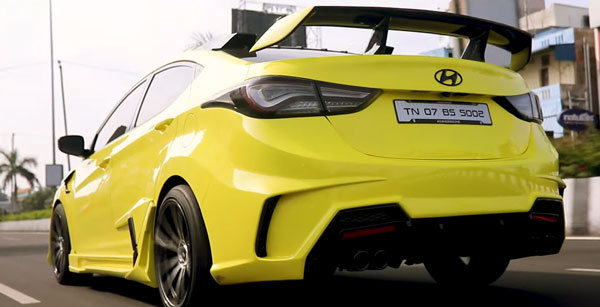 Hyundai Elantra Modification: इस हुंडई एलांट्रा कार से नहीं हटा पाएंगे नजरें, देखें