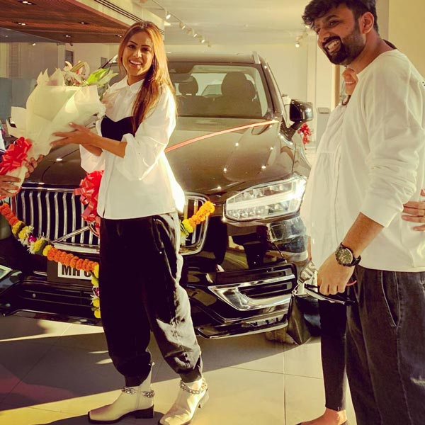 Actress Nia Sharma Buys New Car: टीवी एक्ट्रेस निया शर्मा ने खरीदी 87 लाख रुपये की नई कार, दिखने में लगती है बेहद आकर्षक