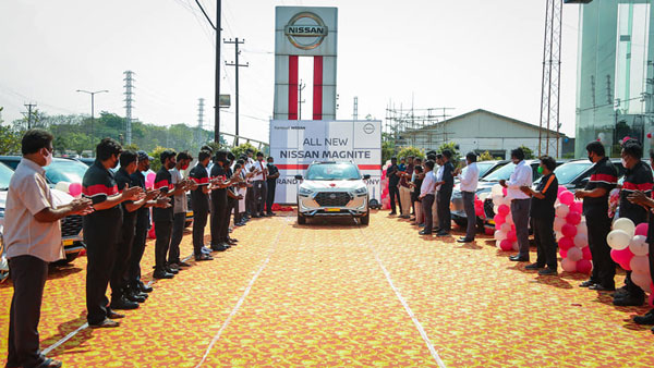Nissan Magnite 36 Units Delivered: निसान के इस डीलरशिप ने एक दिन में 36 मैग्नाईट की डिलीवरी की, देखें तस्वीरें