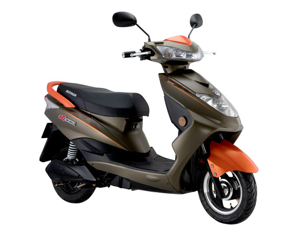 Okinawa Dual Electric Scooter Teaser: ओकिनावा नई डुअल इलेक्ट्रिक स्कूटर का टीजर किया जारी, इस महीने हो सकती है लॉन्च