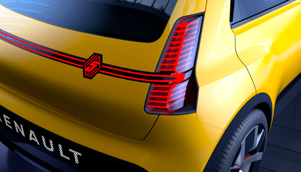 Renault Car Launch Plan: रेनाॅल्ट ने किया इलेक्ट्रिक कार का खुलासा, 2025 तक लाॅन्च करेगी 14 नई कारें