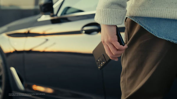 Samsung Smart Key Feature: अब बिना हाथ लगाए खुलेगा कार का दरवाजा, सैमसंग ला रही है नई तकनीक
