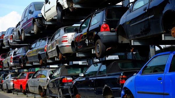 Vehicle Scrapping Policy: 15 साल से पुराने सरकारी वाहन होंगे स्क्रैप, जल्द लागू होगी वाहन स्क्रैपिंग नीति