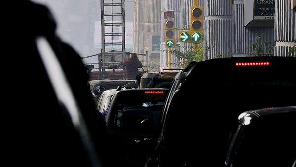 Survey On Car Drivers: 95% कार चालक ट्रैफिक नियमों से हैं अनजान, सर्वे में हुआ खुलासा