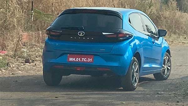 Tata Altroz Turbo Spied: टाटा अल्ट्रोज टर्बो पेट्रोल ऐड शूट के दौरान दिखी, देखें वीडियो