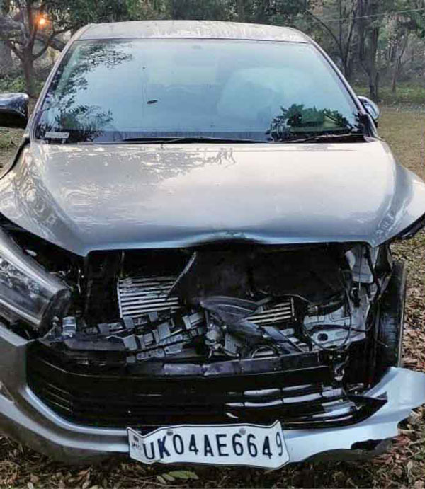 ओवस्पीडिंग की वजह से बेजुबान बाघ ने गंवाई अपनी जान, पुलिस ने कार की सीज