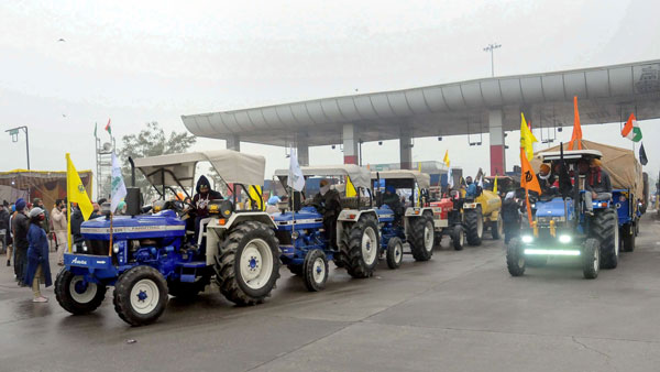 Kissan Tractor Rally Route In Delhi: दिल्ली में गणतंत्र दिवस पर निकलेगी ट्रैक्टर रैली, जानें दिल्ली-एनसीआर का ट्रैफिक डाइवर्जन