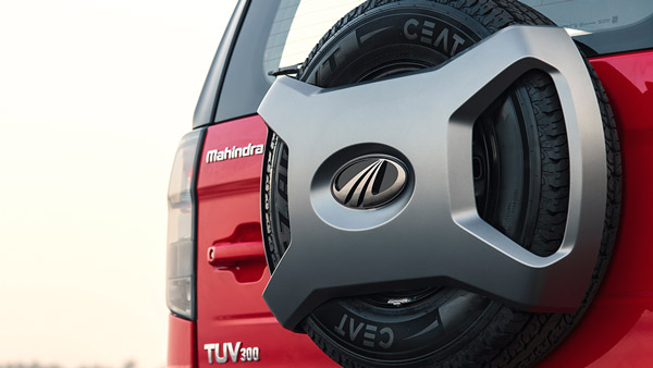 Mahindra Bolero Neo Spied: महिंद्रा बोलेरो नियो टेस्टिंग के दौरान दिखी, टीयूवी300 पर होगी आधारित
