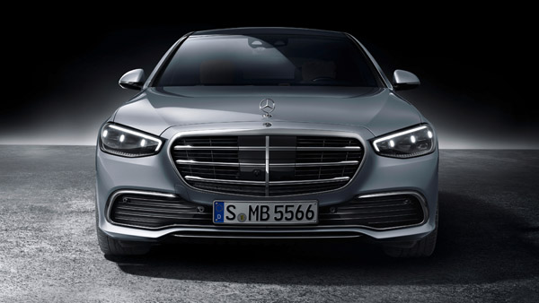Next-Gen Mercedes Benz C-Class: नेक्सट जनरेशन मर्सिडीज-बेंज सी-क्लास 23 फरवरी को होगी पेश, जानें