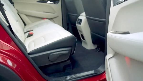 MG Hector Facelift Price Hiked: एमजी हेक्टर फेसलिफ्ट की कीमत में हुआ इजाफा, जानें कितनी बढ़ी