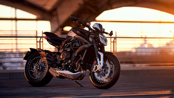 2021 MV Agusta Brutale & Dragster 800: नई एमवी अगस्ता ब्रूटेल व ड्रैगस्टर 800 का हुआ खुलासा, जानें
