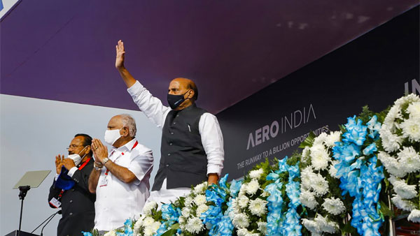 Aero India 2021 Exhibition: एयरो इंडिया 2021 प्रदर्शनी का हुआ आगाज, शामिल होने के लिए यह है नियम