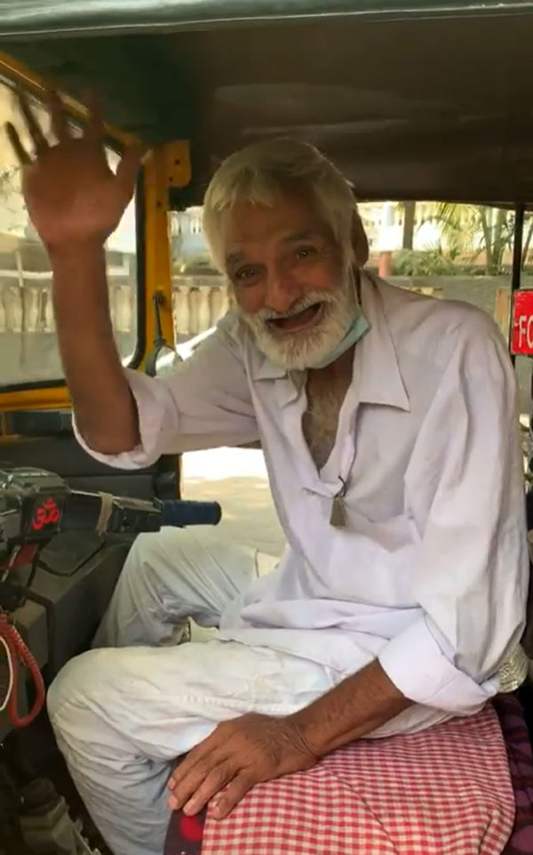 पोती की पढ़ाई के लिए मुंबई के ऑटो ड्राइवर ने बेचा अपना घर, फिर मिला 24 लाख रुपये का दान