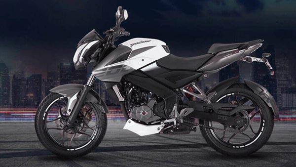 Bajaj Pulsar 250 Spied Testing: बजाज लाने वाली है पल्सर की 250 सीसी मॉडल, मिलेगा नया ऑयल कूल्ड इंजन