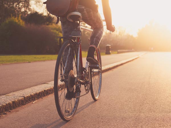 Kerala To Kashmir By Bicycle: चाय बेचने वाला यह लड़का साइकिल से तय करेगा केरल से कश्मीर तक का सफर