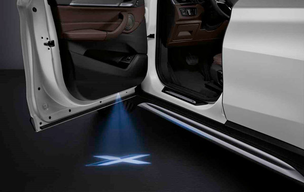 BMW X3 xDrive30i SportX Launch: बीएमडब्ल्यू एक्सड्राइव30आई स्पोर्टएक्स भारत में हुई लॉन्च, कीमत 56.50 लाख रुपये