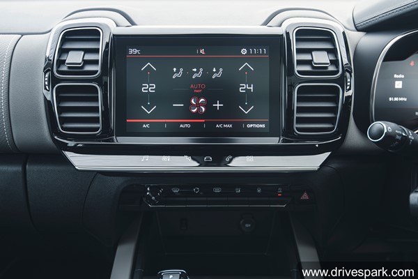 Citroen C5 Aircross Accessories: सिट्रोन सी5 एयरक्रॉस की एक्सेसरीज का हुआ खुलासा, जानें