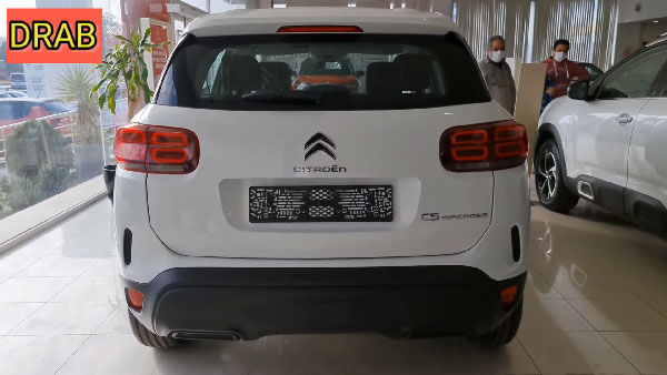 Citroen C5 Aircross At Dealership: सिट्रोन सी5 एयरक्रॉस डीलरशिप पर आई नजर, जल्द होने वाली है लॉन्च