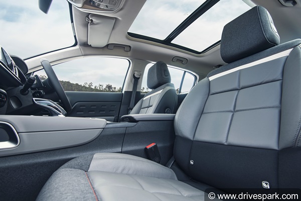 Citroen C5 Aircross Review In Hindi: सिट्रोन सी5 एयरक्रॉस सी5 रिव्यू: डिज़ाइन, फीचर्स, इंजन, परफॉर्मेंस, हैंडलिंग जानकारी
