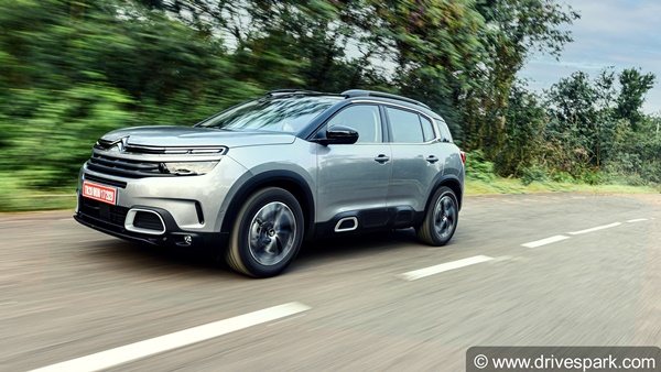 Citroen C5 Aircross Review In Hindi: सिट्रोन सी5 एयरक्रॉस सी5 रिव्यू: डिज़ाइन, फीचर्स, इंजन, परफॉर्मेंस, हैंडलिंग जानकारी