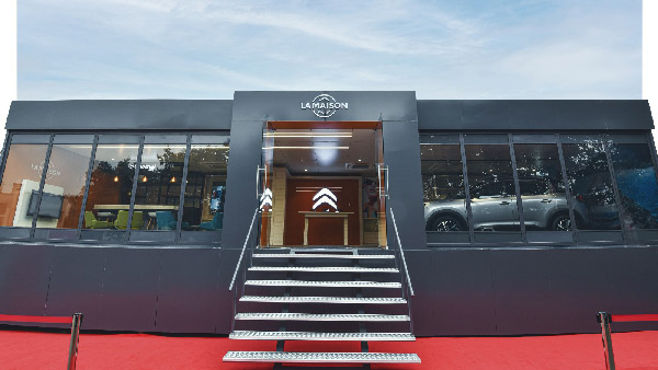 Citroen Launches Mobile Showroom: सिट्रोन ने भारत में पेश किया मोबाइल शोरूम, सी5 जल्द होगी लॉन्च
