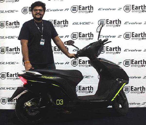 Earth Energy EV Launches New Vehicles: अर्थ इलेक्ट्रिक ने लाॅन्च किये तीन नए टू-व्हीलर, रेंज 110 किमी
