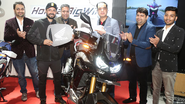 2021 Africa Twin Adventure Sports Delivery: होंडा अफ्रीका ट्विन ए़डवेंचर स्पोर्ट्स की डिलीवरी हुई शुरू, देखें तस्वीरें