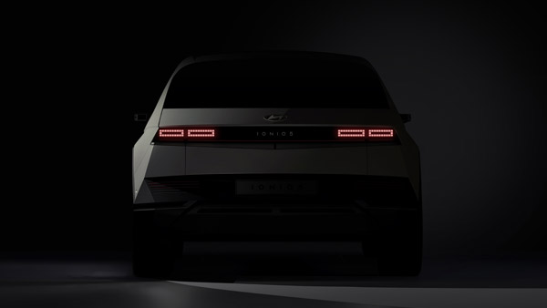 Hyundai Ioniq 5 Unveil Date: हुंडई आयोनिक 5 ऑल-इलेक्ट्रिक कार 23 फरवरी को होगी पेश, जानें फीचर्स