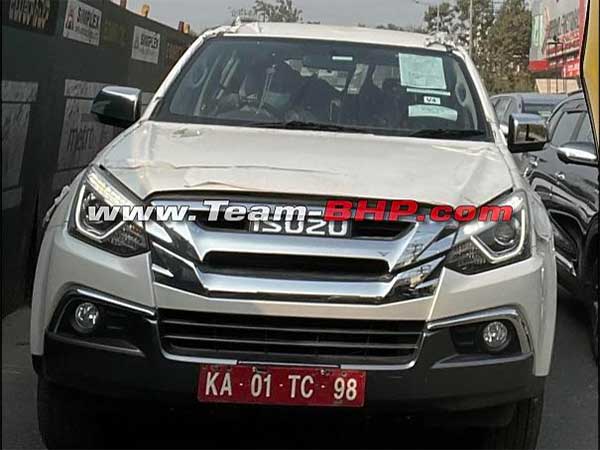 Isuzu MU-X BS6 Spotted Testing: इसुजु एमयू-एक्स बीएस6 टेस्टिंग के दौरान आई नजर, जल्द होगी लॉन्च
