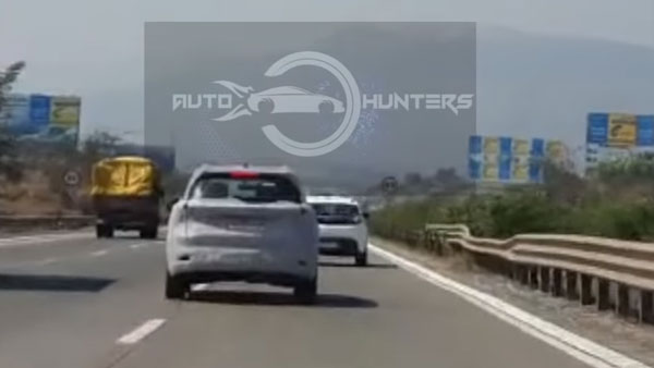 New Mahindra XUV500 Spotted Testing: नई महिंद्रा एक्सयूवी500 स्पीड टेस्ट करते आई नजर, जल्द लॉन्च