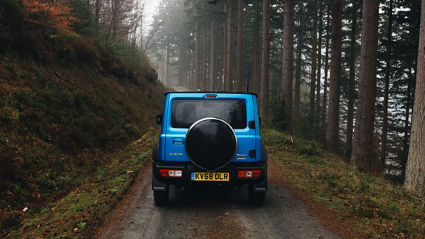 Maruti May Launch Jimny In India: मारुति जिम्नी भारत में हो सकती है लाॅन्च, कंपनी कर रही है मार्केट स्टडी