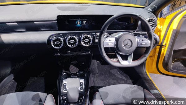 Mercedes-Benz A Class Limousine: मर्सिडीज-बेंज ए-क्सास लिमोजीन 25 मार्च को भारत में होगी लाॅन्च