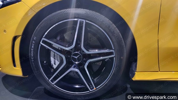 Mercedes-Benz A Class Limousine: मर्सिडीज-बेंज ए-क्सास लिमोजीन 25 मार्च को भारत में होगी लाॅन्च