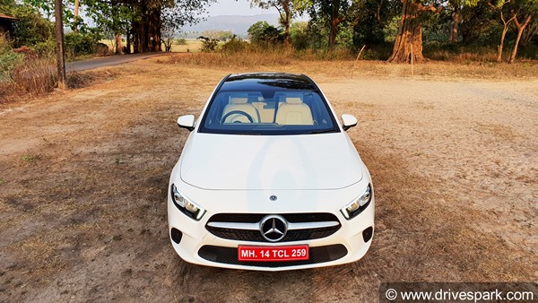 Mercedes A-Class Limousine Review In Hindi: मर्सिडीज बेंज ए-क्लास लिमोजिन रिव्यू: लुभावनी स्टाइल व डिजाईन!