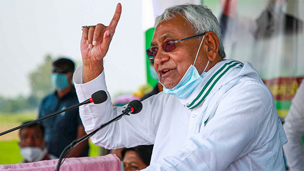 Bihar CM Have An Answer To Rising Fuel Cost: सीएम नीतीश कुमार ने लोगो से की इलेक्ट्रिक वाहन खरीदने की अपील
