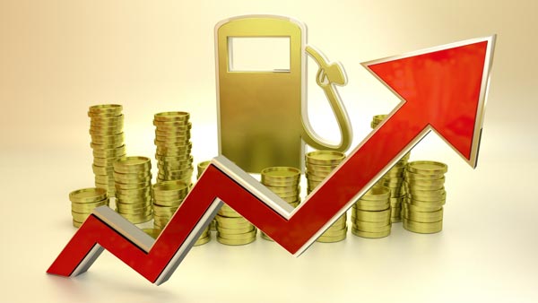 Petrol-Diesel Price Hike: आम लोग करते है बस से सफर, बीजेपी के मंत्री नें फ्यूल की बढ़ती कीमतों पर दिया बचकाना बयान