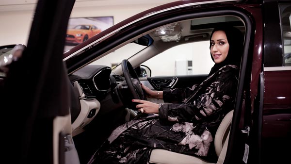 Free Driving Training For Women: मध्य प्रदेश ट्रांस्पोर्ट विभाग ने महिलाओं के लिए शुरू की मुफ्त ड्राइविंग प्रशिक्षण
