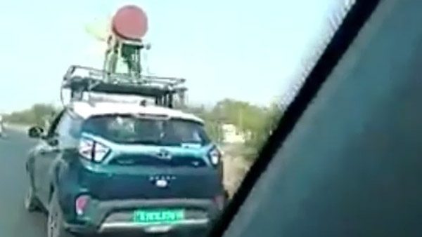 इलेक्ट्रिक कार की बैटरी को चार्ज करने के लिए लगाया अजीब जुगाड़, वायरल हुआ वीडियो