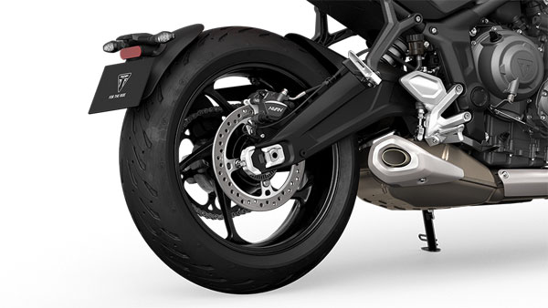 Triumph Trident 660 Price Leaked: ट्रायम्फ ट्राइडेंट 660 की कीमत का हुआ खुलासा, जल्द होगी लाॅन्च