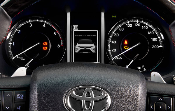 Toyota Fortuner Facelift 5,000 Bookings: नई टोयोटा फॉर्च्यूनर व लेजेंडर को मिली 5,000 बुकिंग
