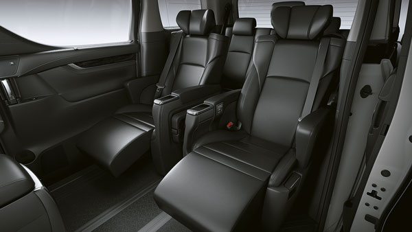 Captain Seats vs Bench Seats: कैप्टन सीट बनाम बेंच सीट, जानें कौन सा विकल्प है बेहतर