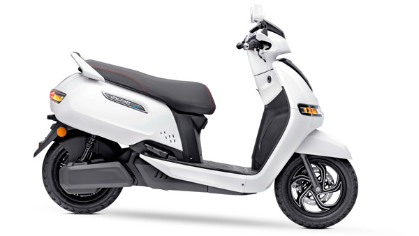 TVS iQube Launched In Delhi: टीवीएस आई क्यूब दिल्ली में हुई लाॅन्च, जानें क्या है कीमत